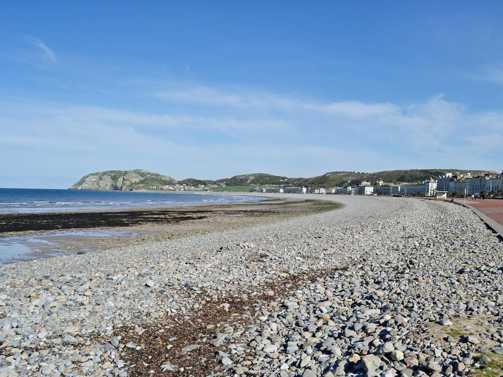 Granary Cottage Penrhyn Bay エクステリア 写真